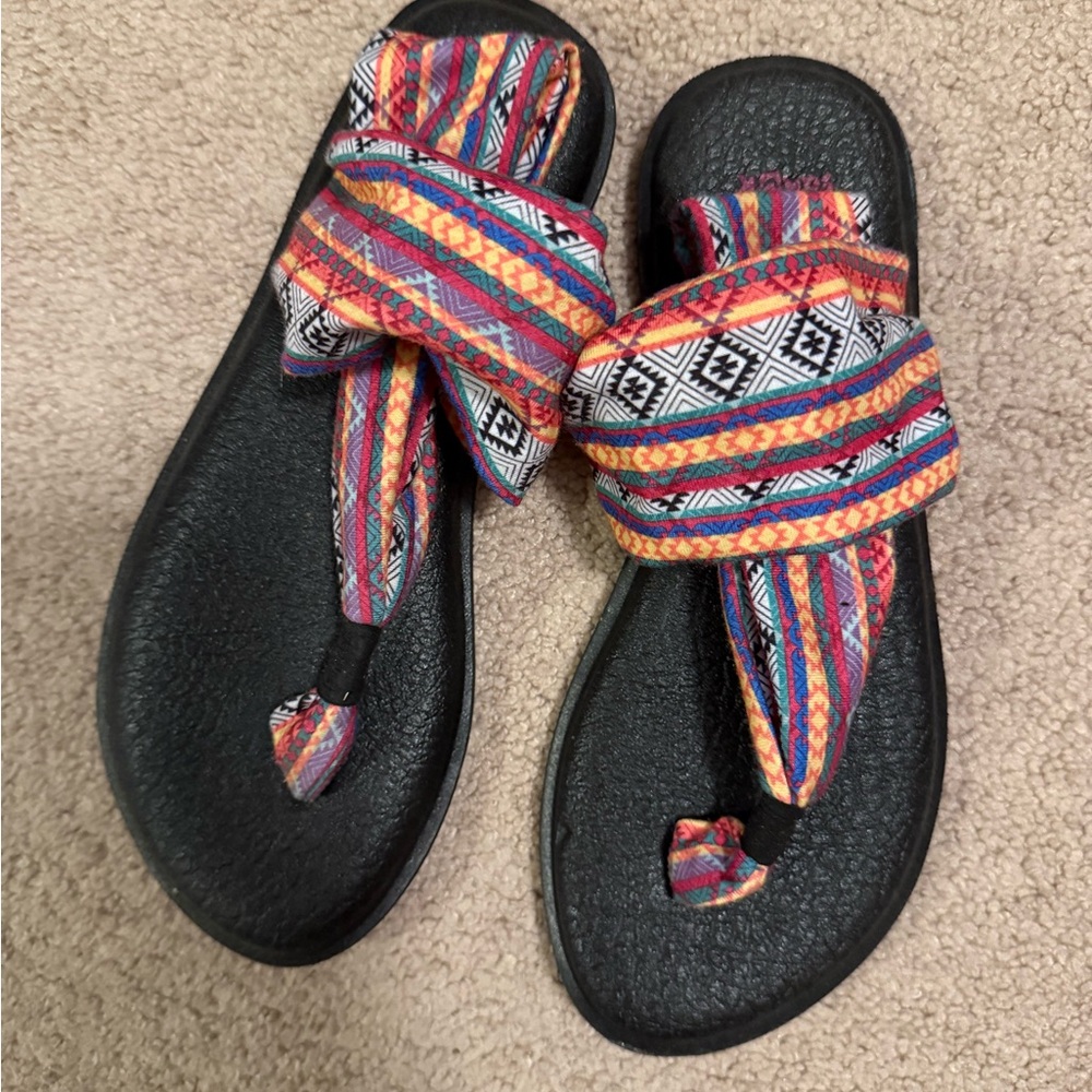 NWOT Sanuk Women's Sandals